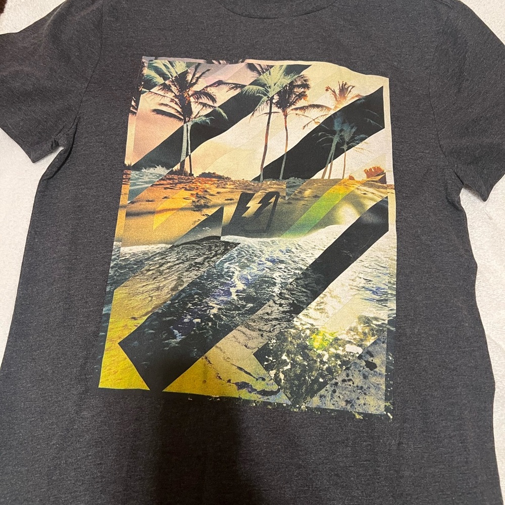 Amplify men’s Graphic Tee with Tropical Print